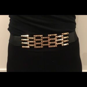 NWT BCBG GOLD And BLACK  BELT